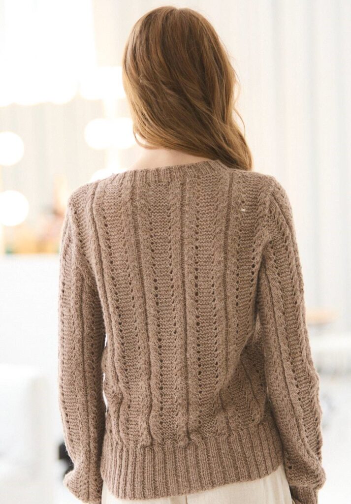 вязаный пуловер