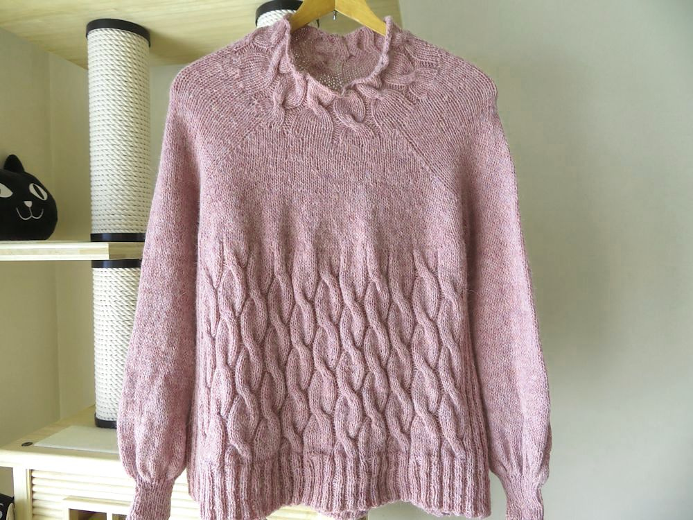 вязаный пуловер