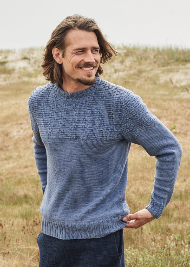 вязаный пуловер