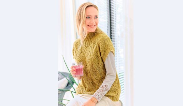 вязаный жилет