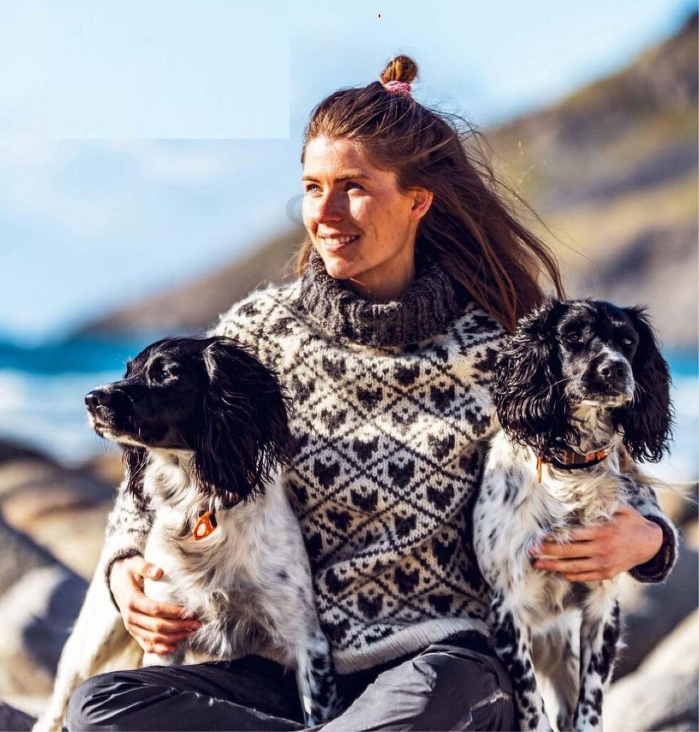 вязаный пуловер