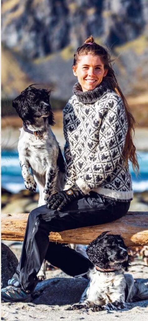 вязаный пуловер