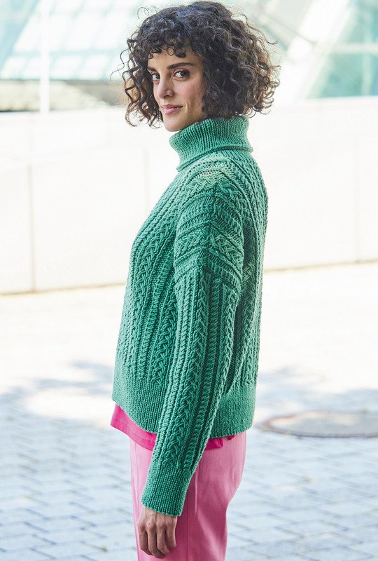 вязаный пуловер