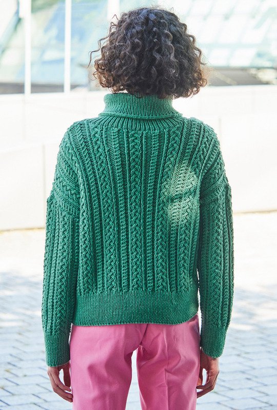 вязаный пуловер