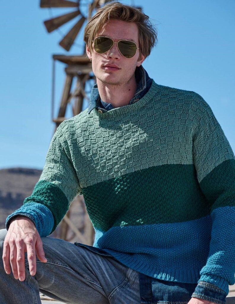 вязаный пуловер