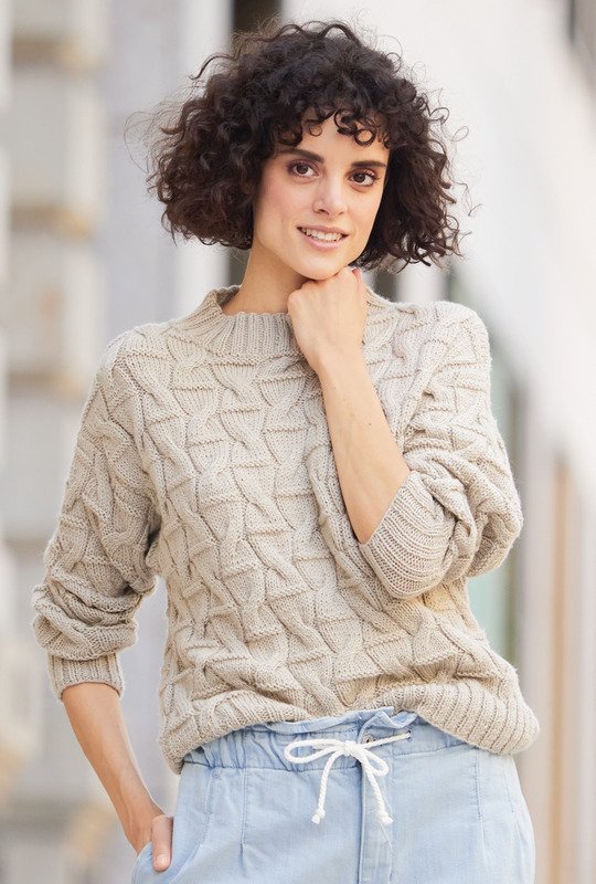 вязаный пуловер