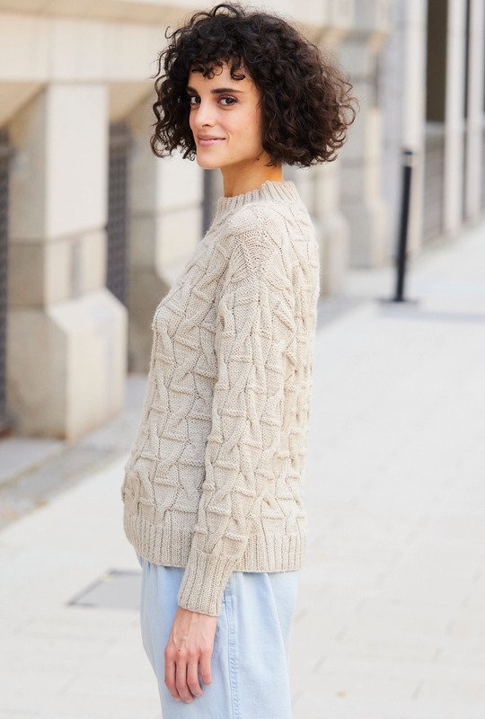 вязаный пуловер