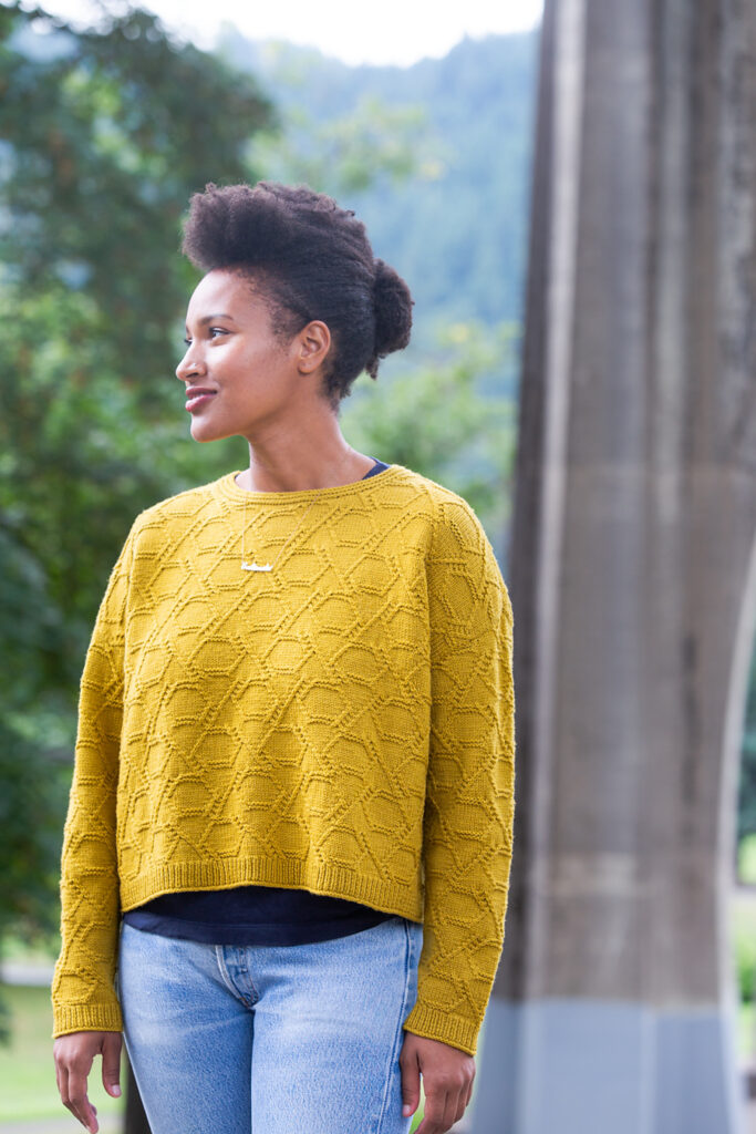 вязаный пуловер