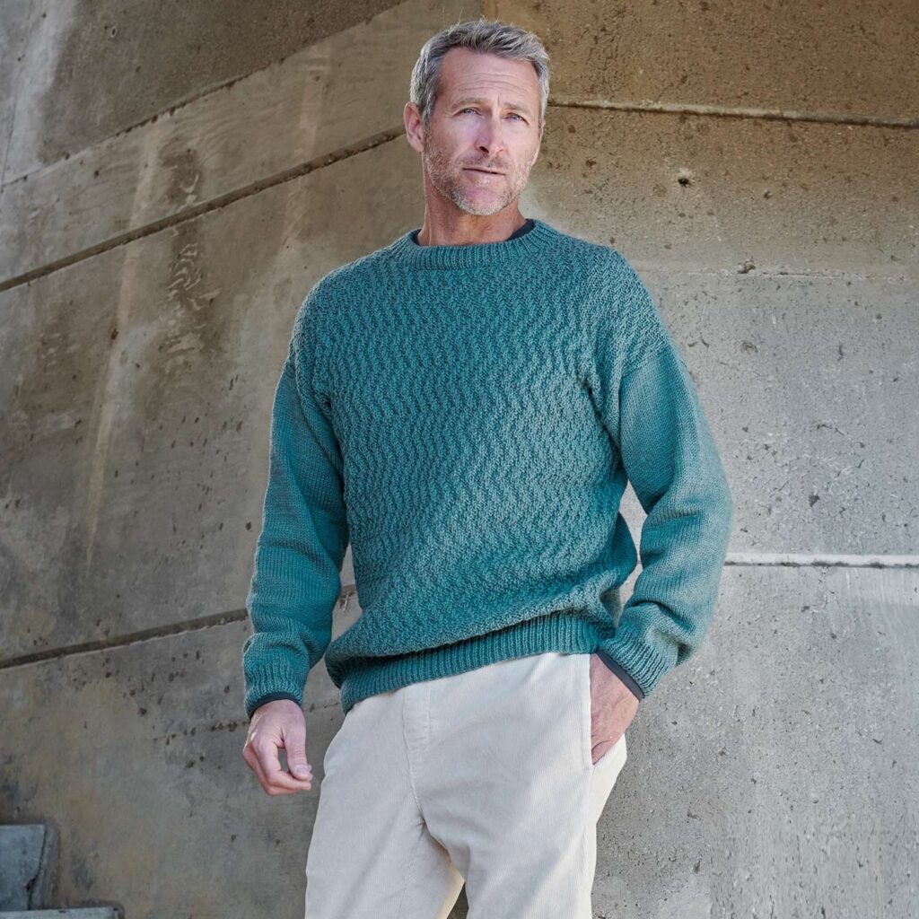 вязаный пуловер