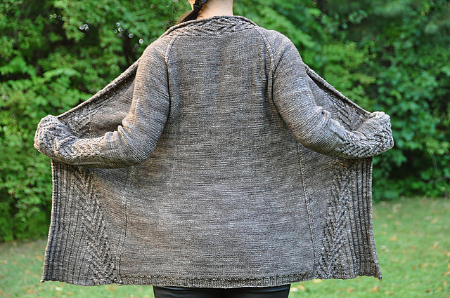 вязаный кардиган