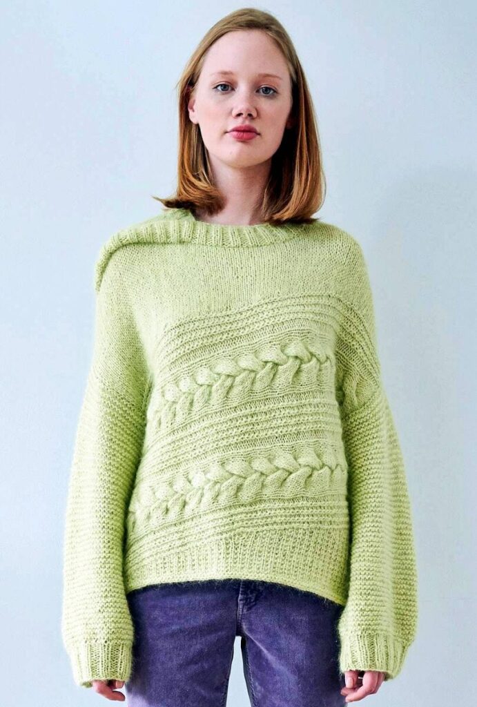 вязаный свитер