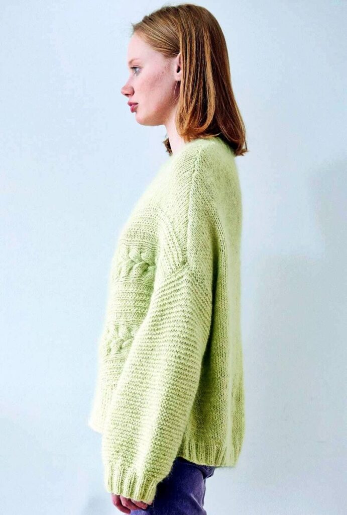 вязаный свитер