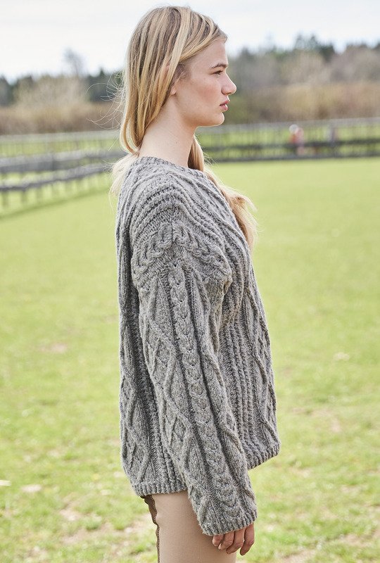 вязаный свитер