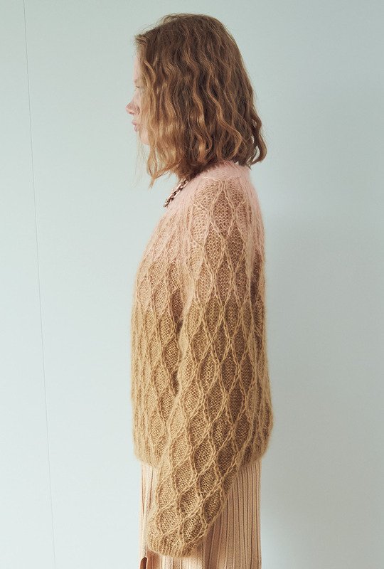 вязаный свитер