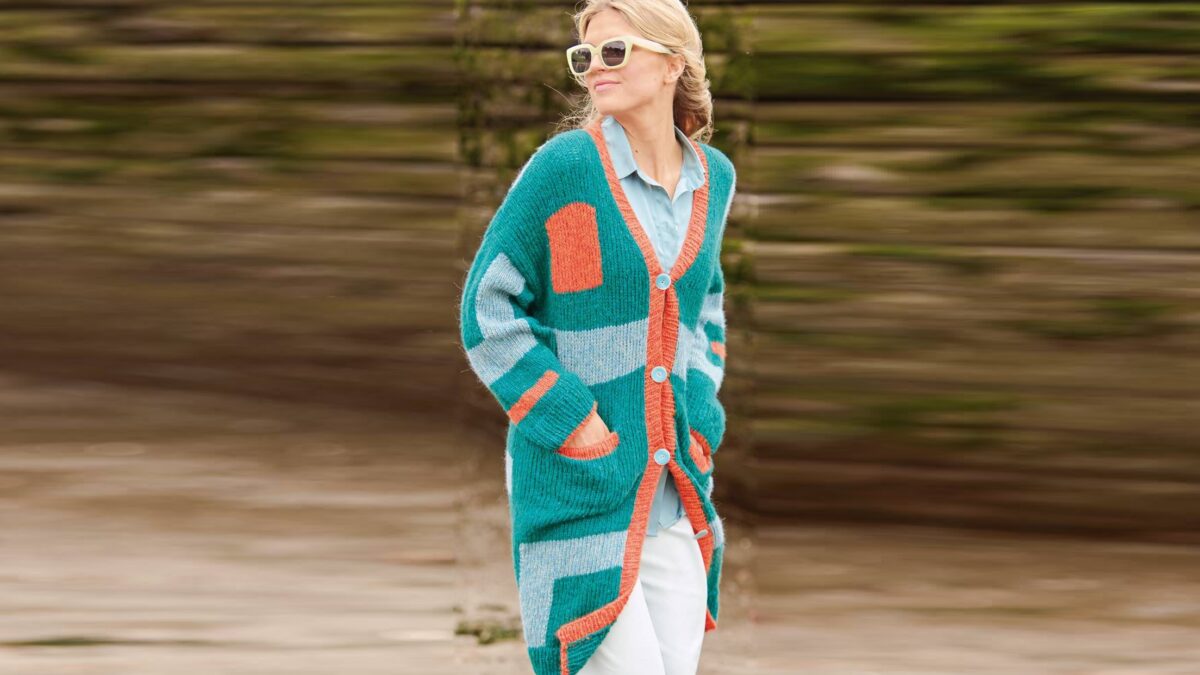 Кардиган с цветными блоками