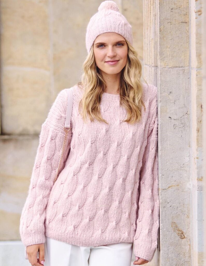 вязаный свитер