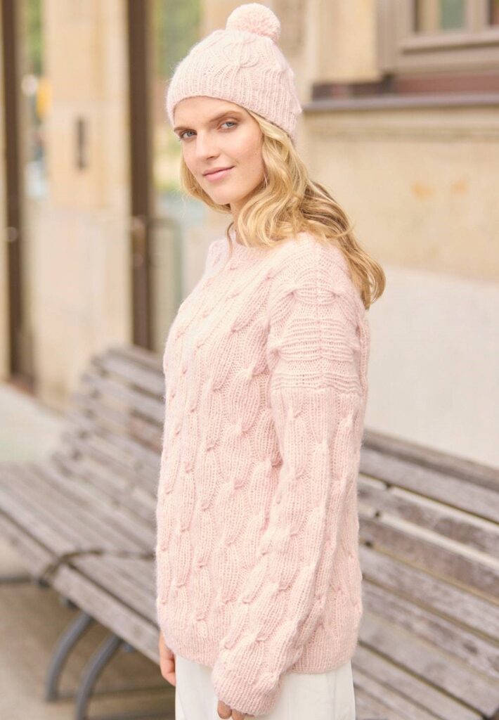 вязаный свитер