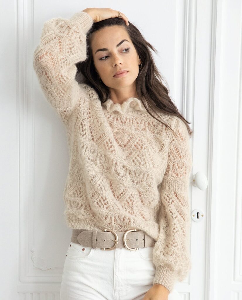 вязаный свитер