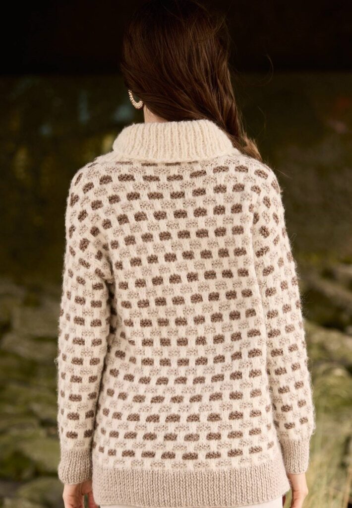 вязаный свитер