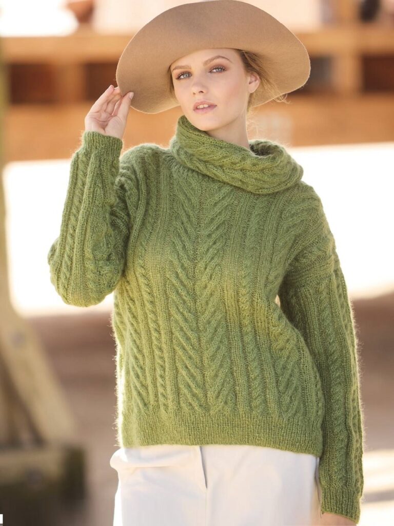 вязаный свитер