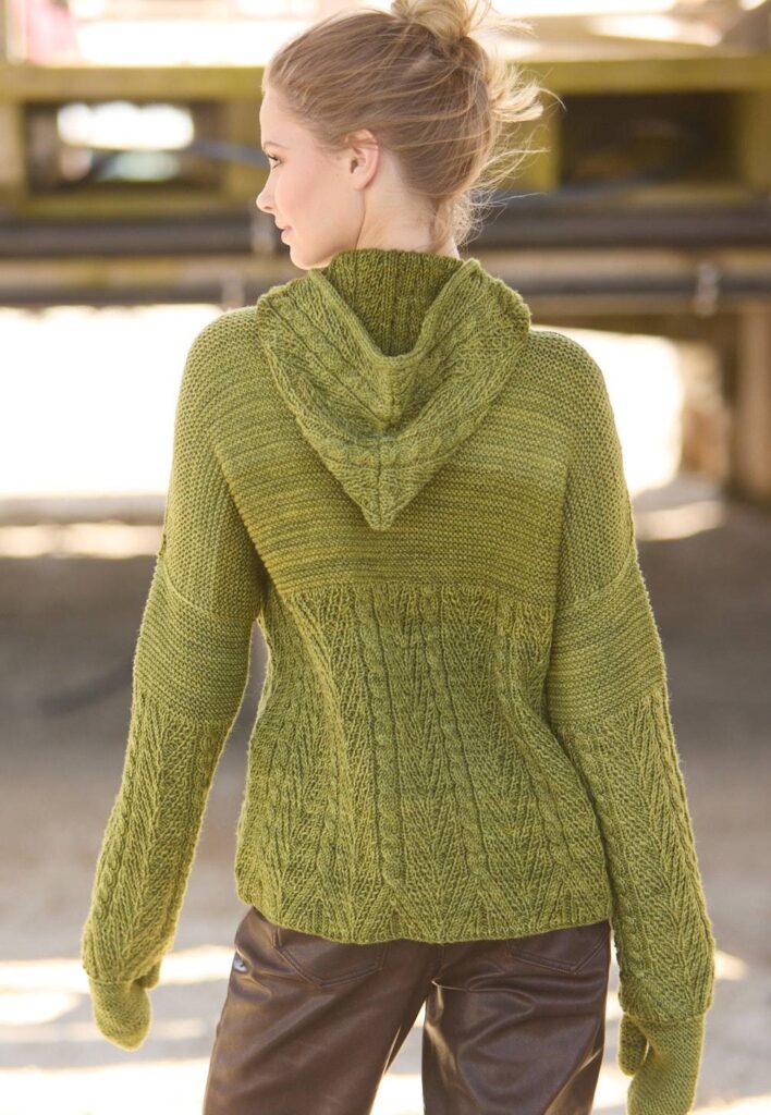 вязаный свитер