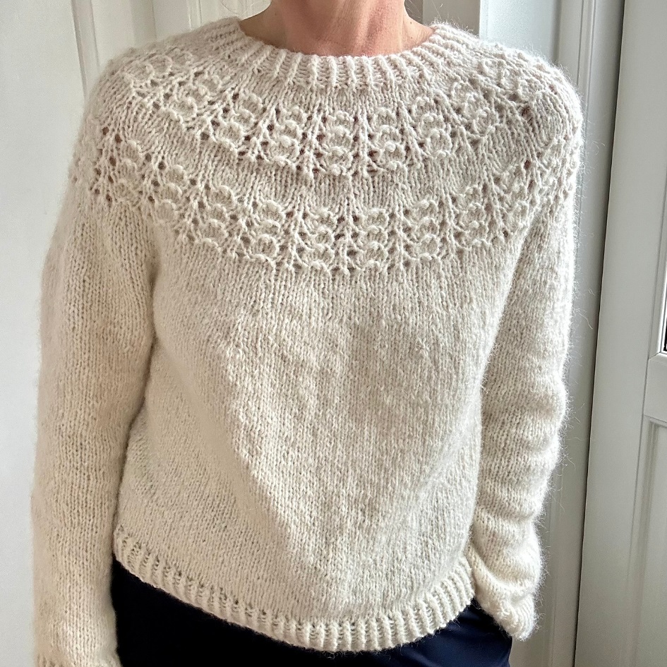 вязаный свитер