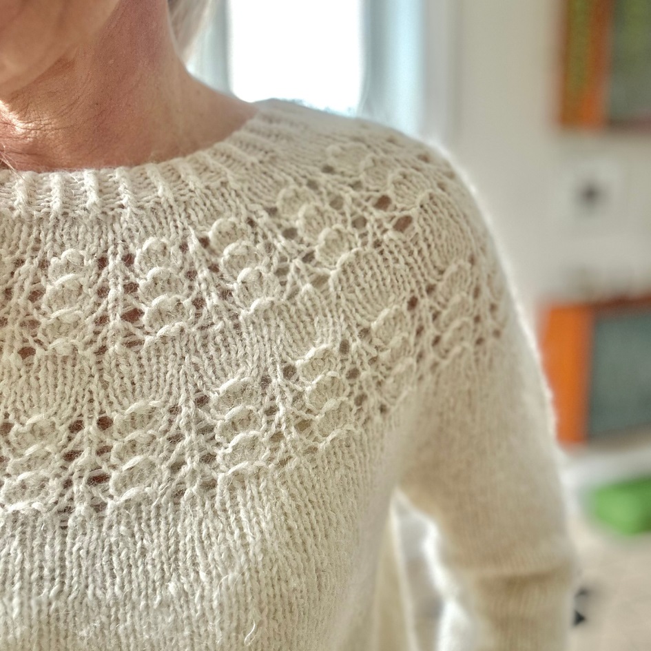 вязаный свитер