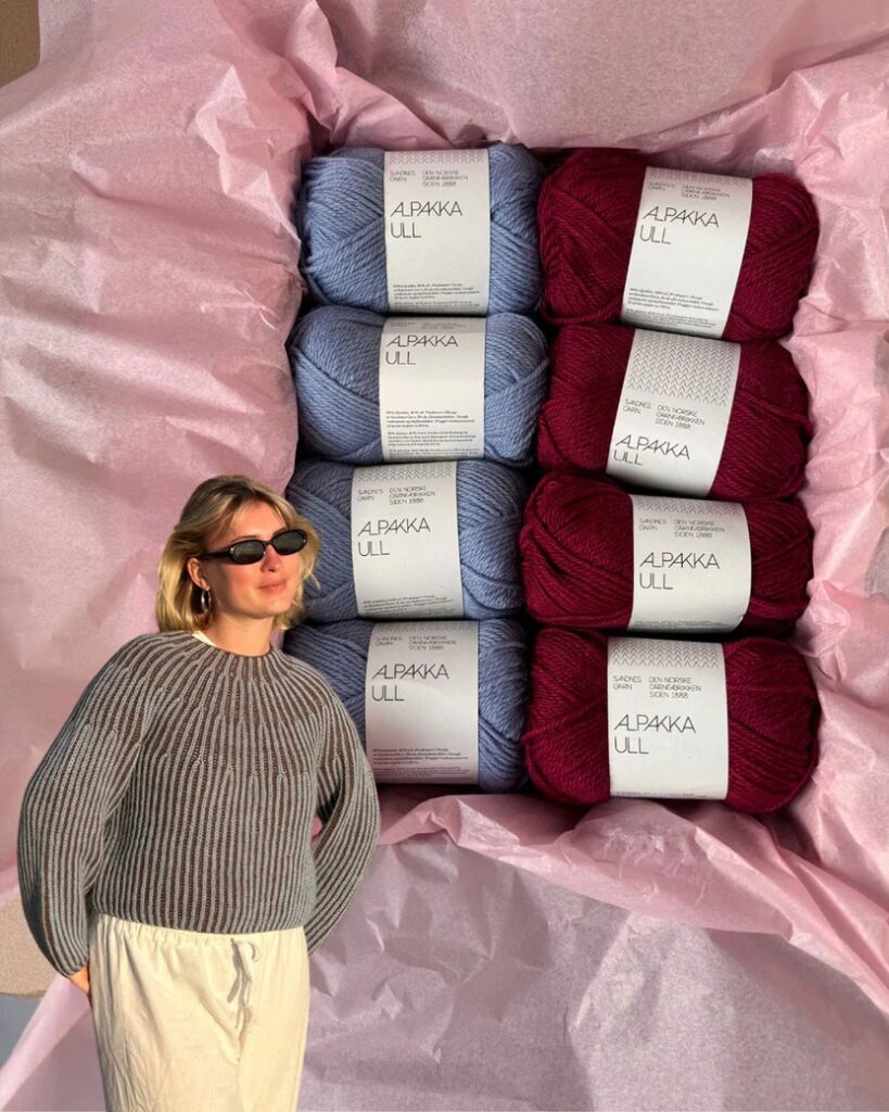 вязаный свитер