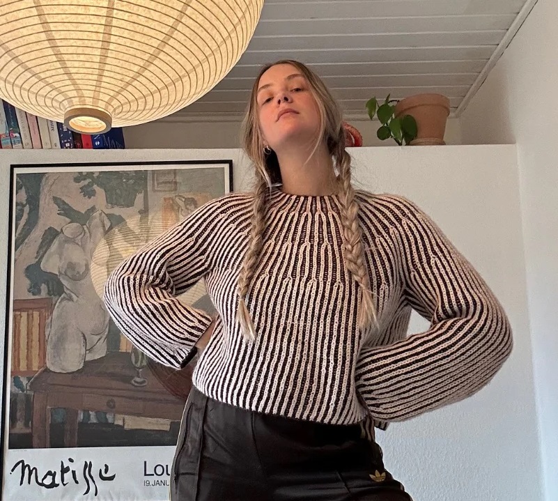 вязаный свитер