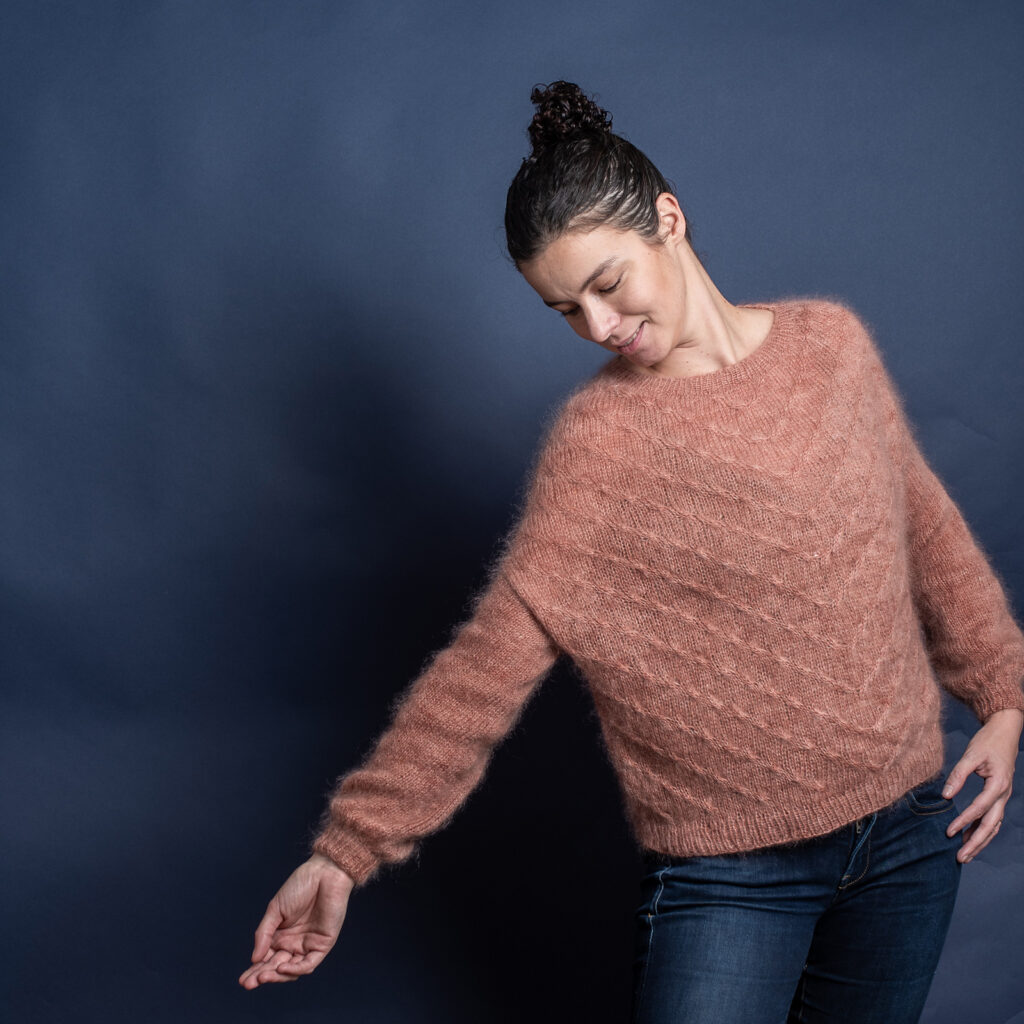 вязаный свитер