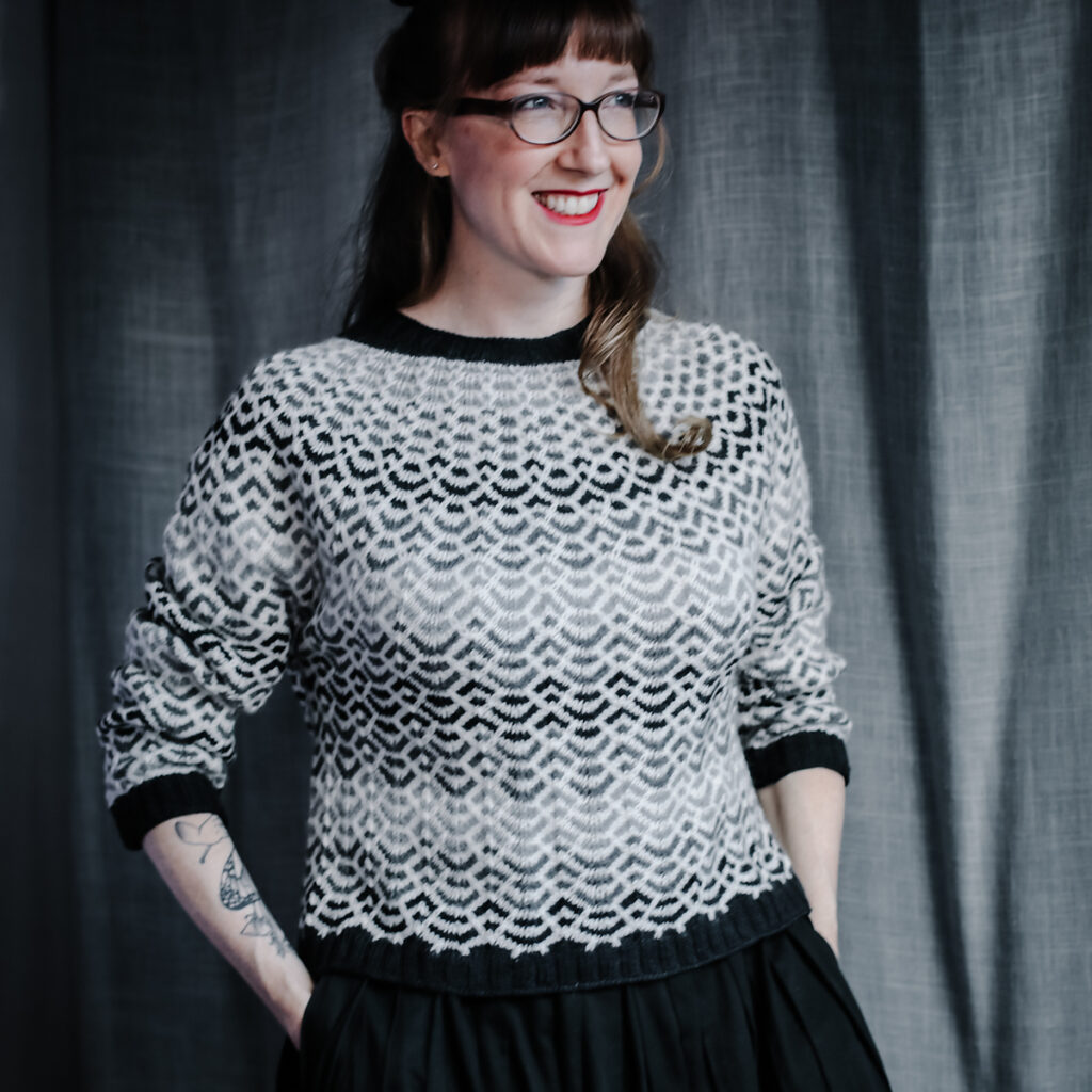 вязаный пуловер