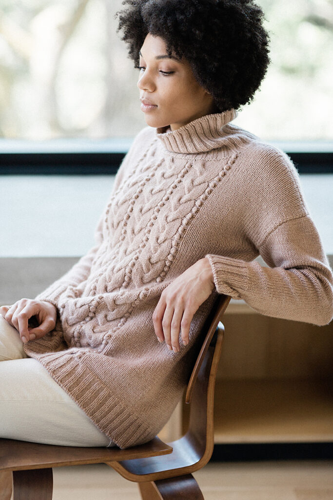 вязаный пуловер