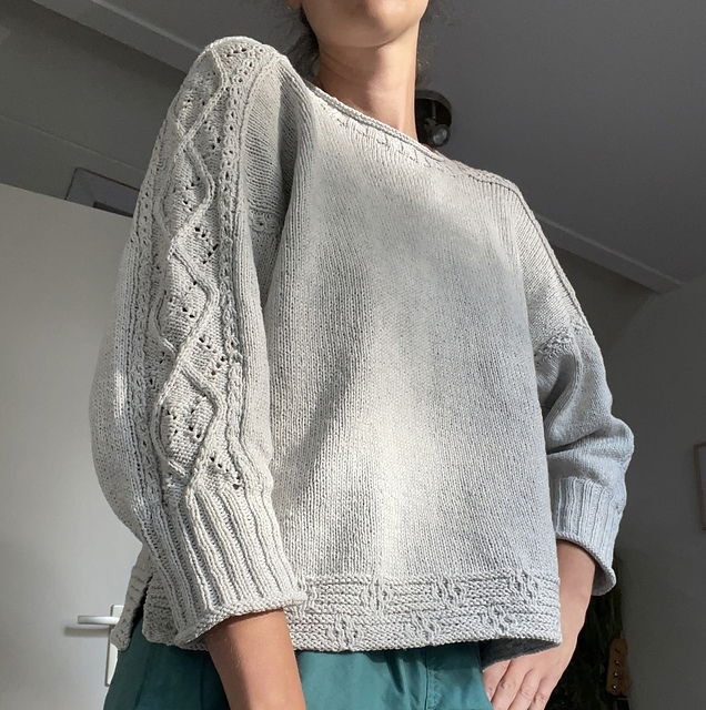 вязаный пуловер