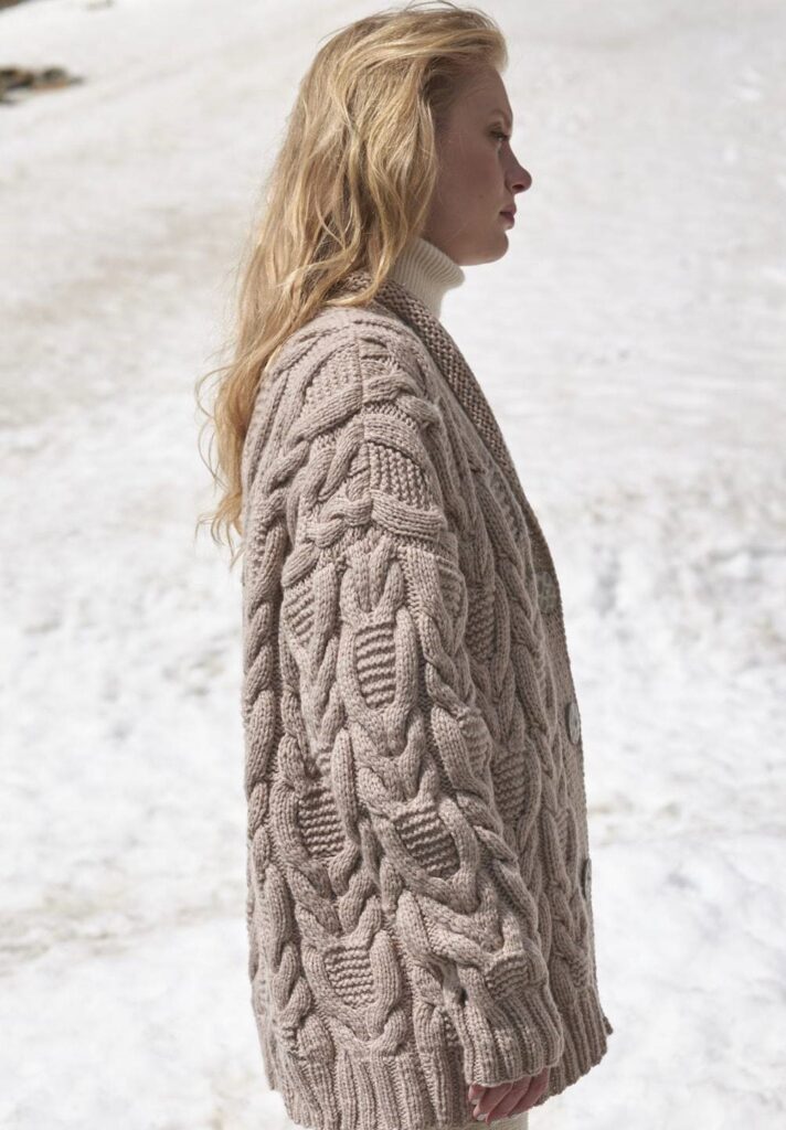 вязаный кардиган