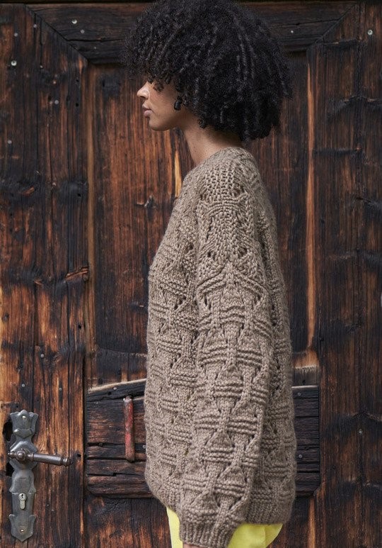 вязаный пуловер