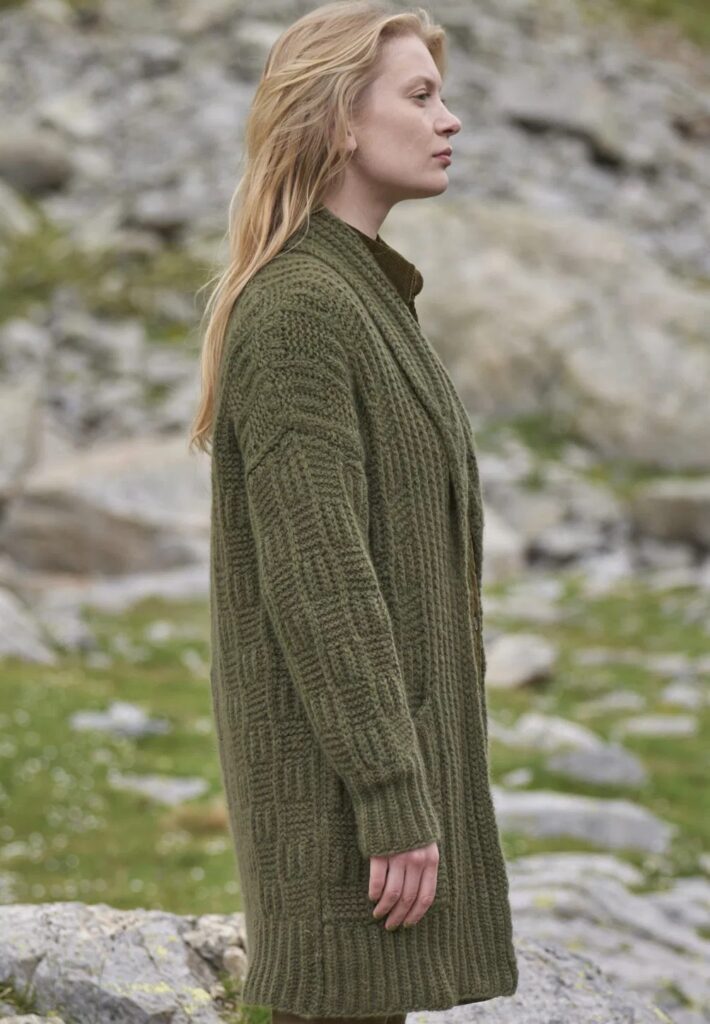 вязаный кардиган