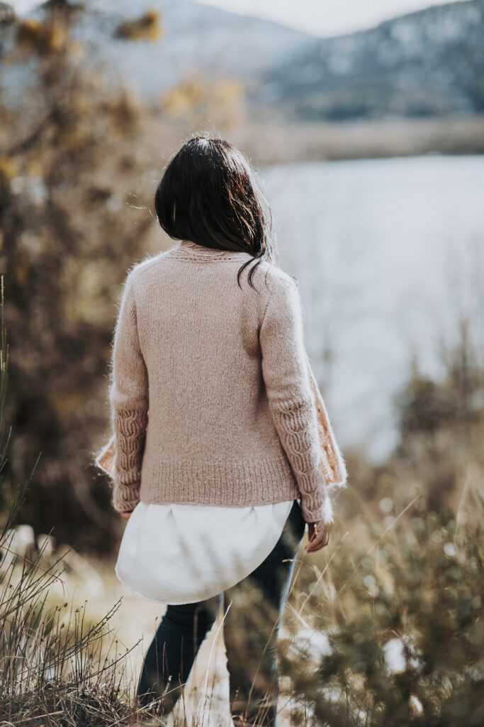 вязаный кардиган