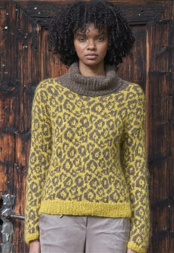 вязаный пуловер