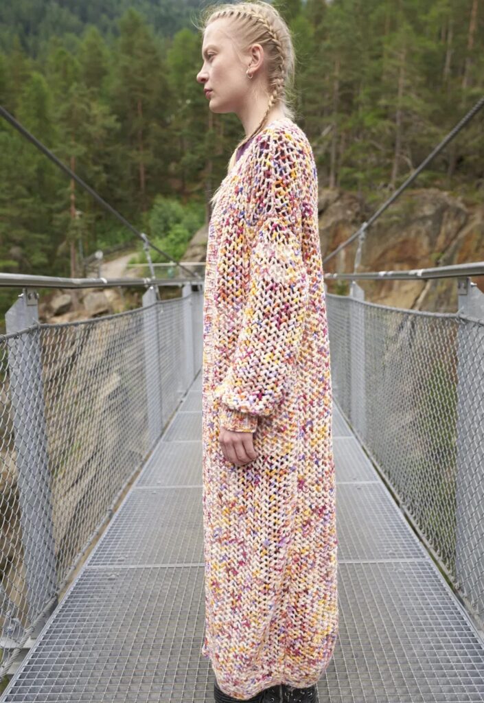 вязаное пальто