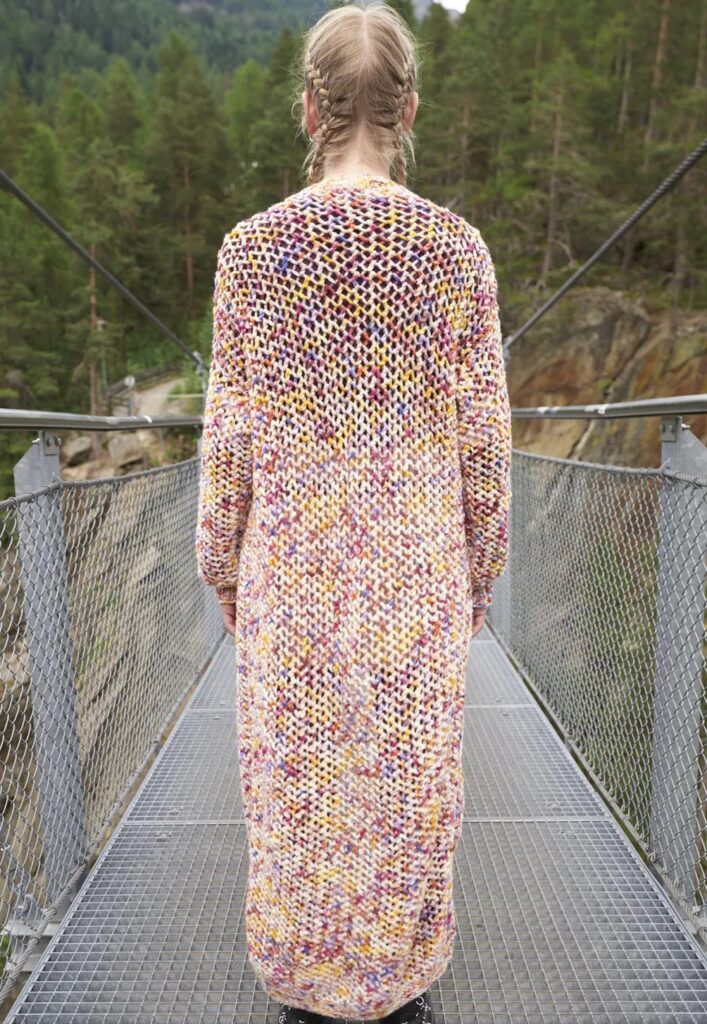 вязаное пальто