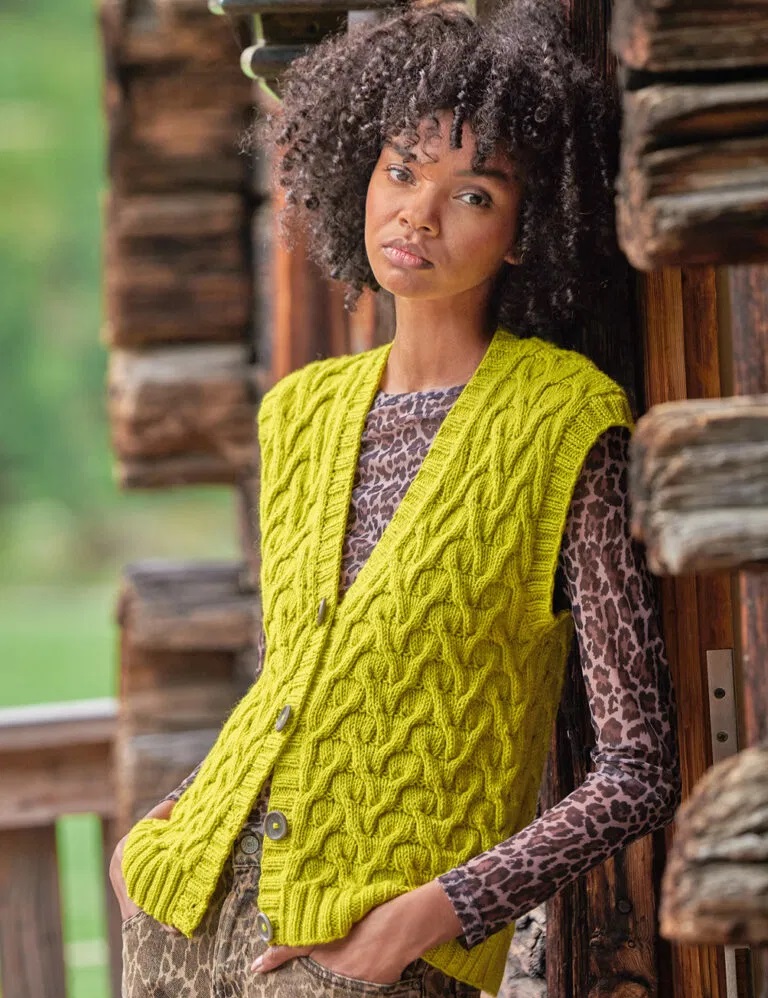 вязаный жилет