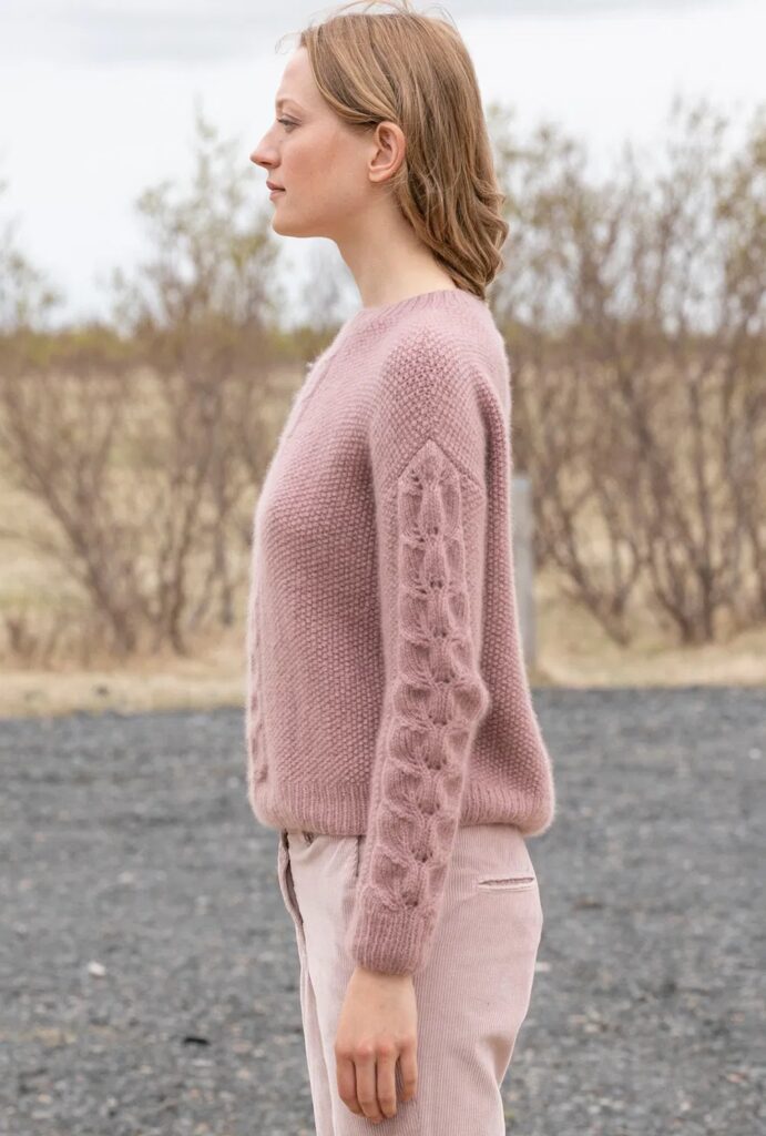 вязаный пуловер