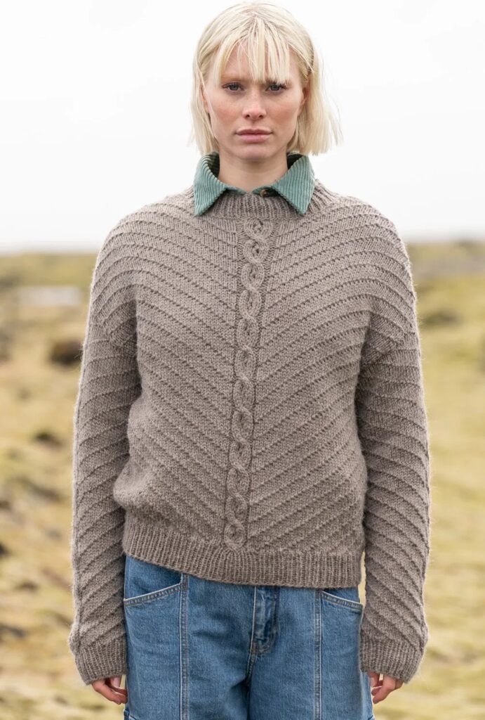 вязаный пуловер