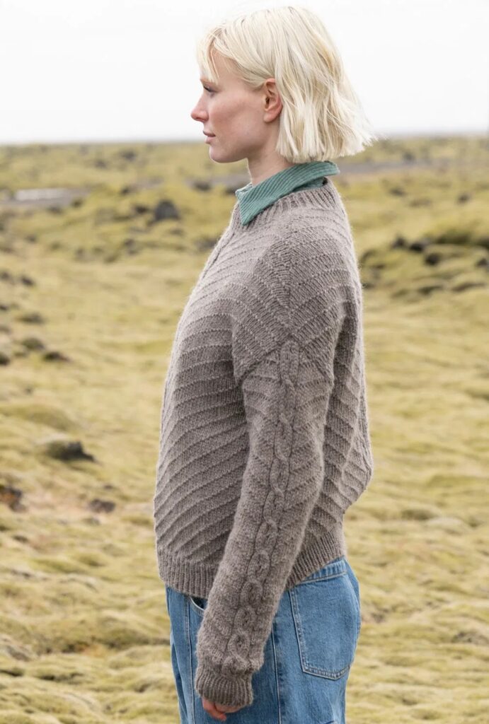 вязаный пуловер