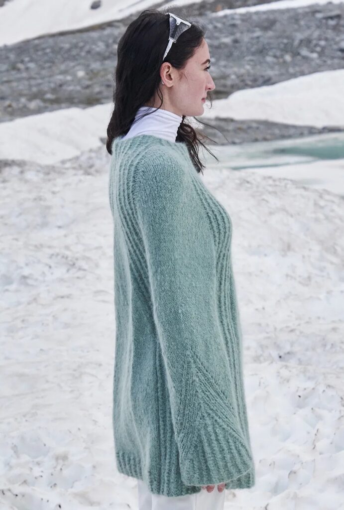 вязаный пуловер