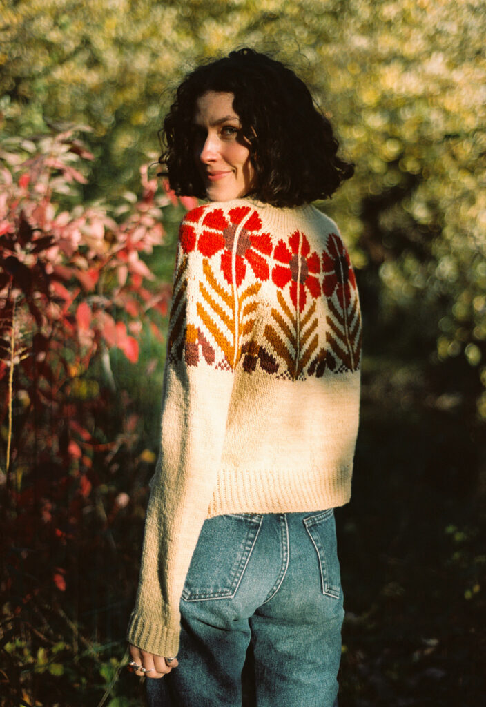 вязаный пуловер