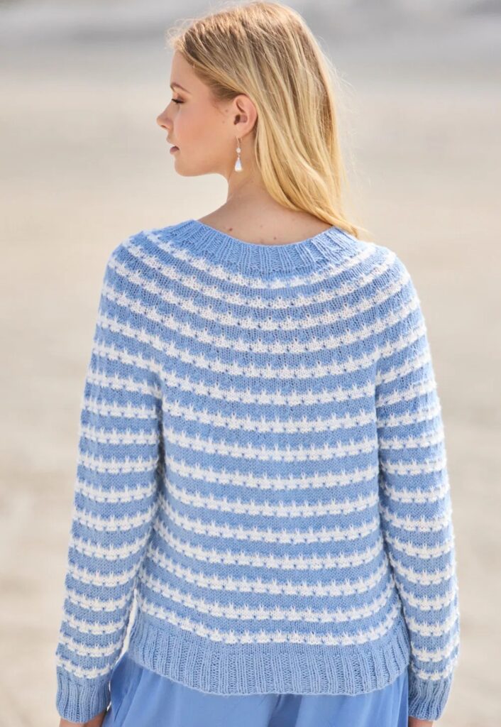 вязаный пуловер