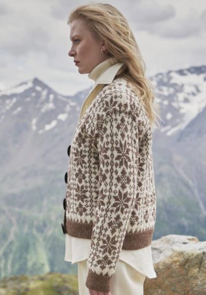 вязаный кардиган