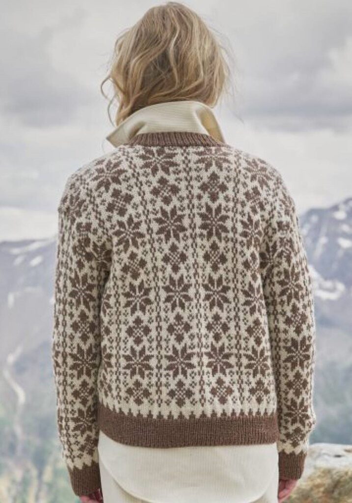 вязаный кардиган