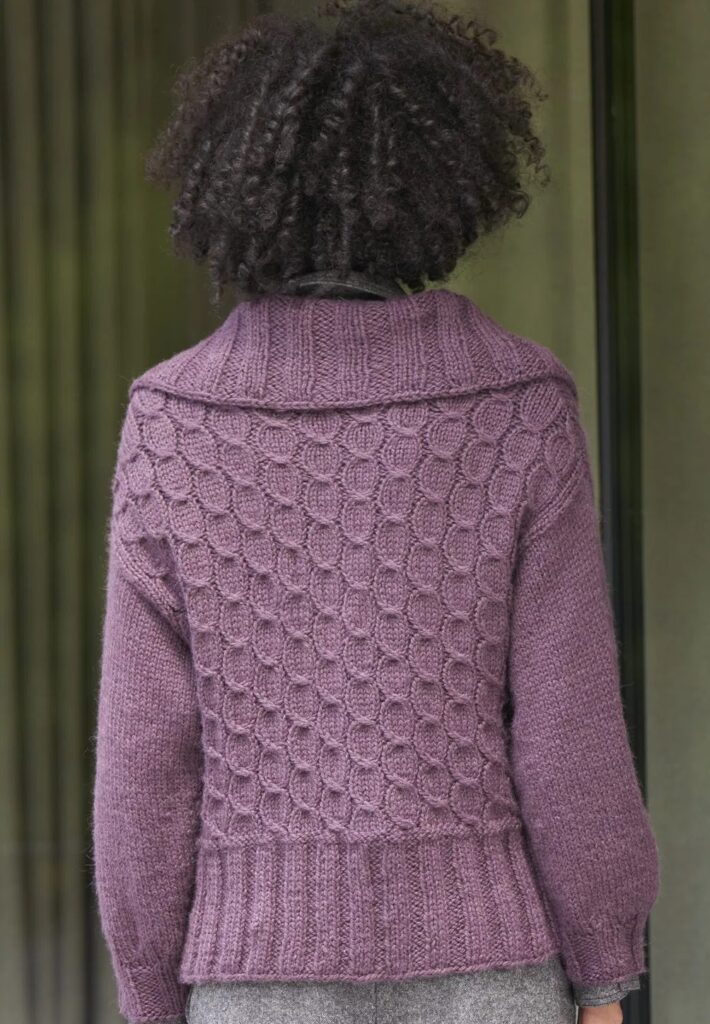 вязаный пуловер